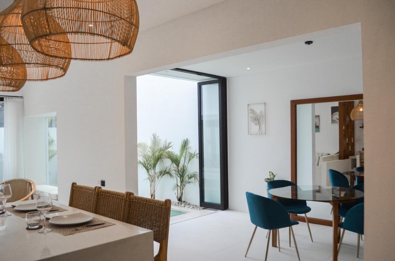 Villa Poppy Bumbak Canggu  Exterior photo