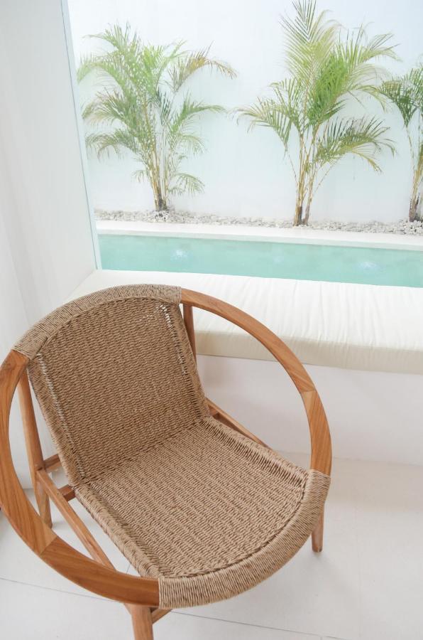 Villa Poppy Bumbak Canggu  Exterior photo