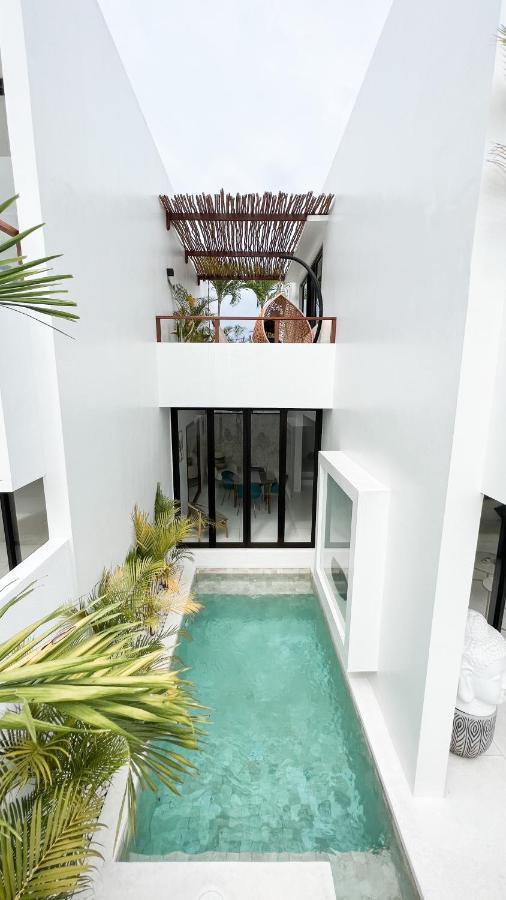 Villa Poppy Bumbak Canggu  Exterior photo